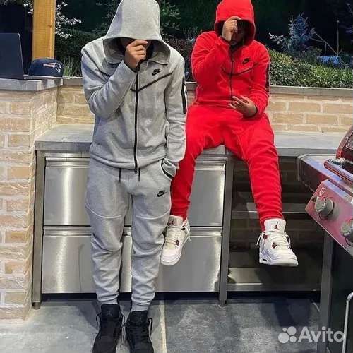 Спортивный костюм мужской оригинал