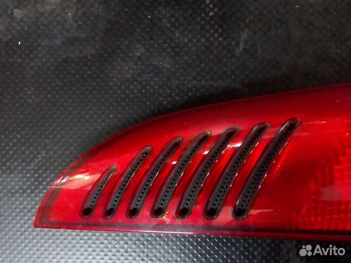 Nz vaneo W414 фонарь правый