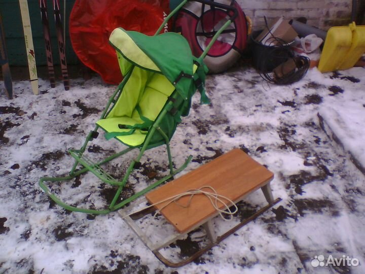 Лыжи,палки,санки,ледянки,коньки