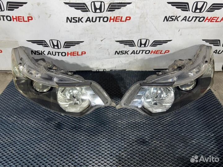 Фара ксеноновая Honda Accord CU2 K24A 2008