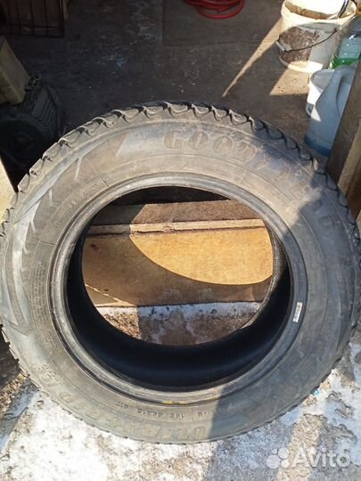 Goodyear Ultragrip Ice Arctic 195/65 R15 91