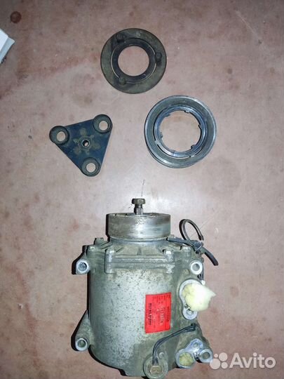 Компрессор кондиционера Митсубиши