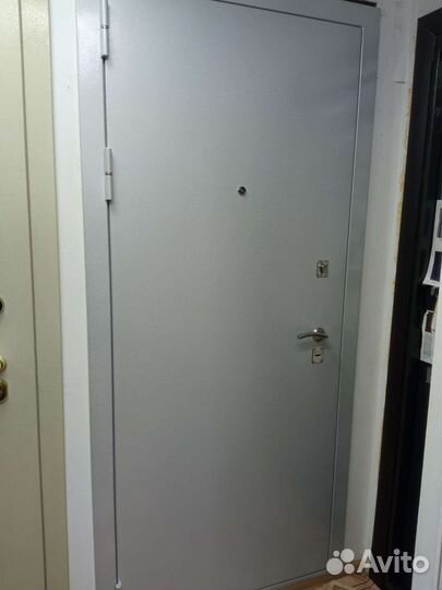 Установка железных дверей