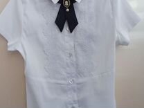 Блузка рубашка школьная (122-128) в новом состояни