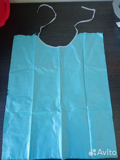 Стоматологическая салфетка -слюнявчик