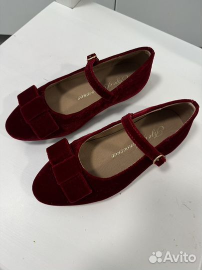 Туфли для девочки age of innocence