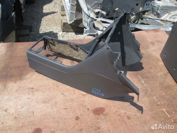 Консоль центральная Honda Torneo CF3 F18B 2000/9