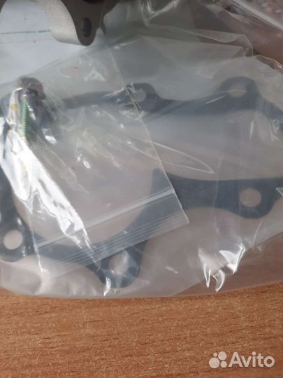 Помпа mitsubishi гольф лансер.дв.1.3,1.6 16кл