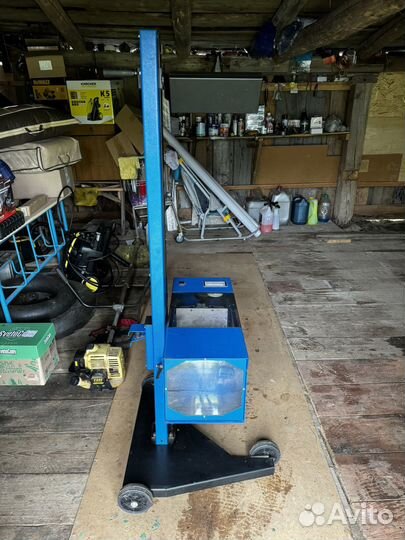 Прибор контроля и регулировки света фар ома 684А