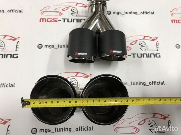 Насадки на выхлоп Akrapovic двойные дизайн 2