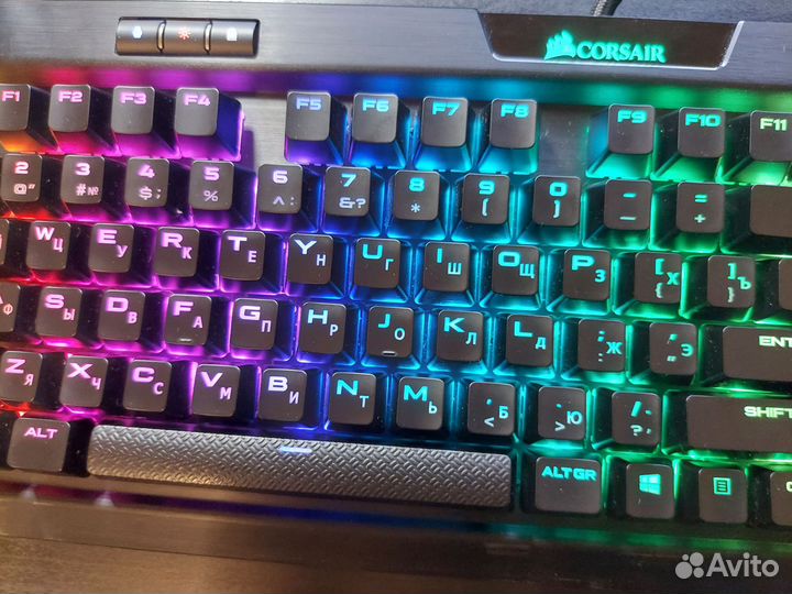 Клавиатура Corsair K70 RGB MK.2,Cherry MX Speed