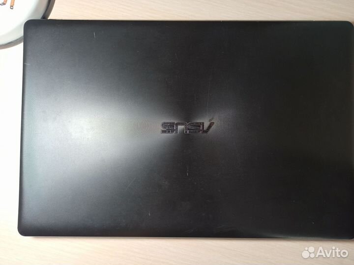 Ноутбук asus x550cc