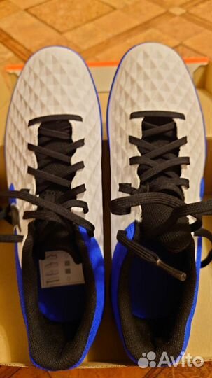 Бутсы сороконожки nike