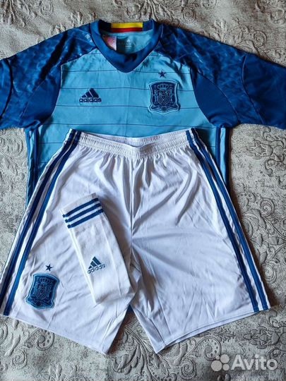 Комплект футбольной формы Adidas Spain р.164 новый
