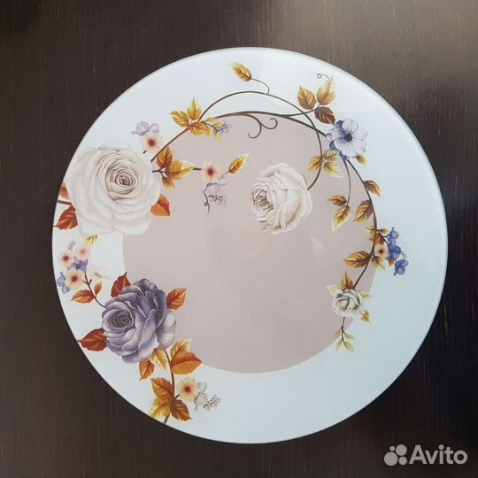 Вращающийся поднос