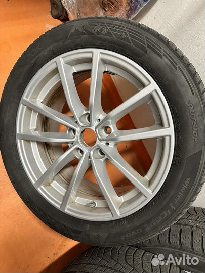 Диски BMW r17 с резиной hankook winter icept evo 2