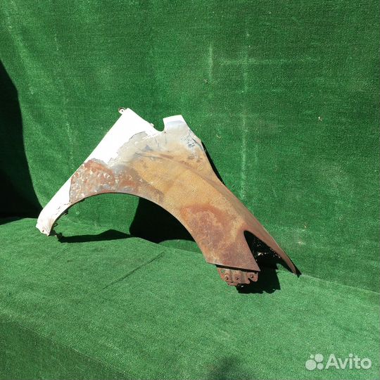 Крыло переднее правое mazda cx-7