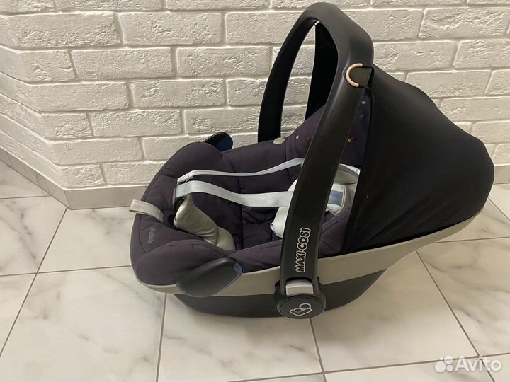 Автолюлька maxi cosi с базой isofix