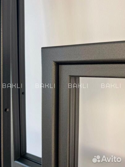 Стеклянные офисные перегородки