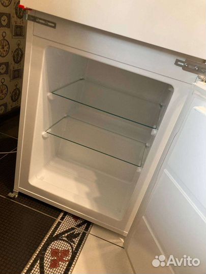 Холодильник Electrolux