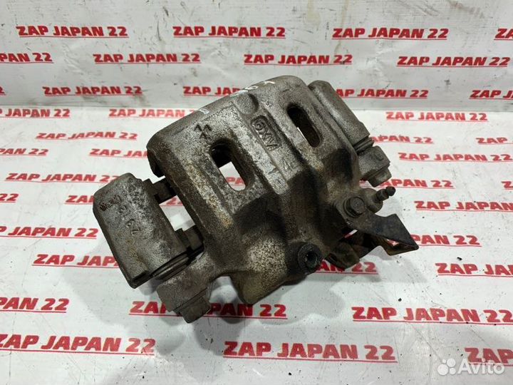 Суппорт передний левый Mitsubishi Challenger K97