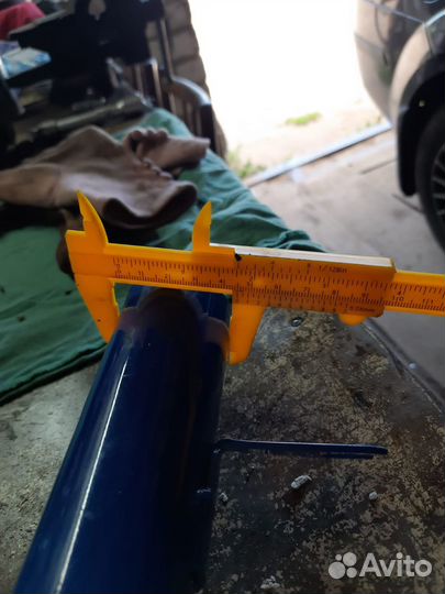 Стойка передняя левая Форд C-Max