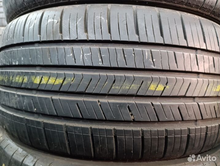 Nexen N'Fera Supreme 235/40 R19
