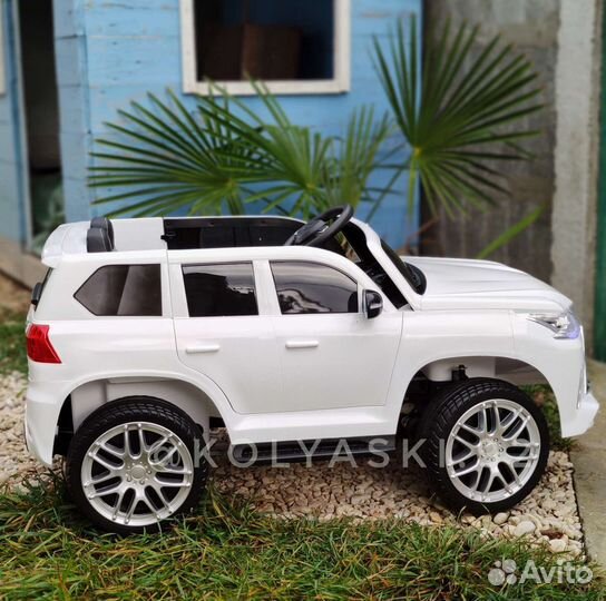 Электромобиль детский Lexus