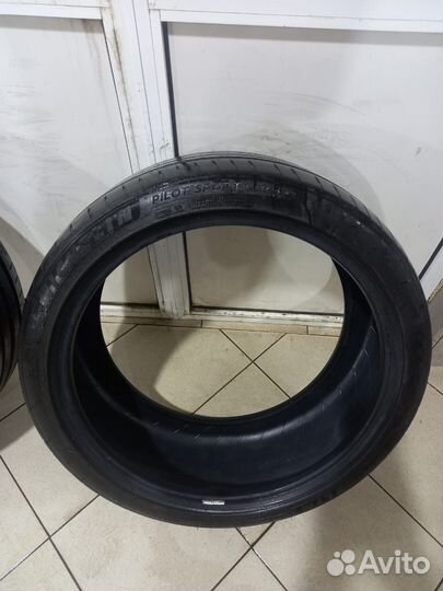 Michelin Pilot Sport 275/35 R20 и 245/40 R20 102Y