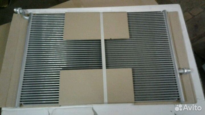 Дополнительный радиатор охлаждения mercedes 205