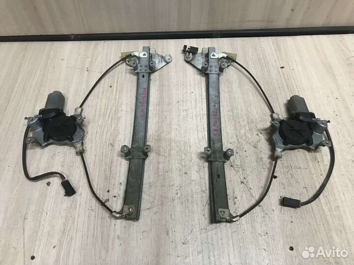 Стеклоподьемники передние Nissan primera p11