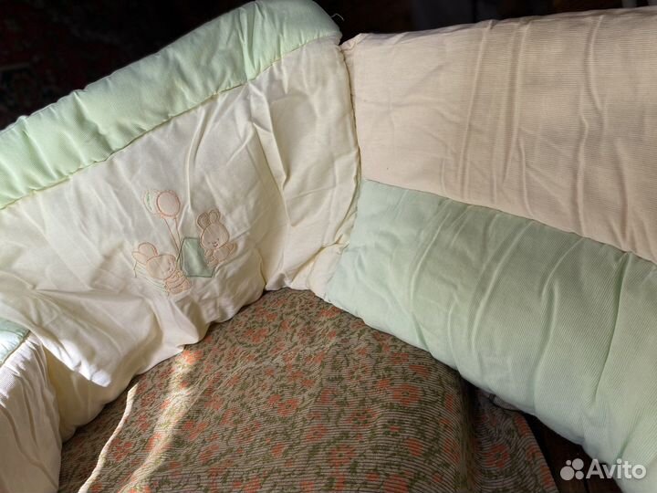 Бортики в детскую кроватку