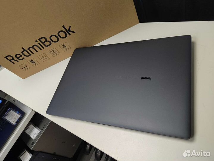 Новый ноутбук Xiaomi RedmiBook 15 на гарантии 2024