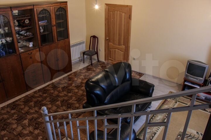 Дом 326 м² на участке 5,2 сот.