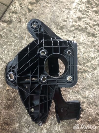 Педаль тормоза Volkswagen Polo 6