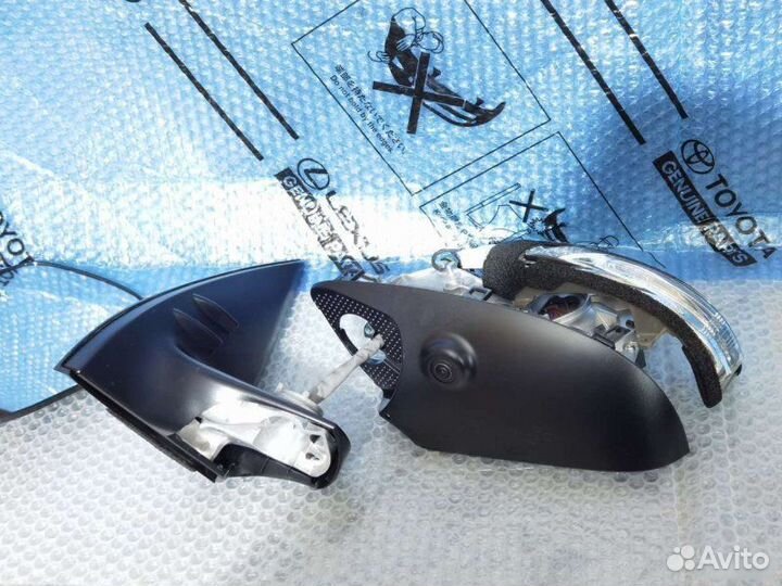 Зеркало левое Toyota Land Cruiser Prado 150