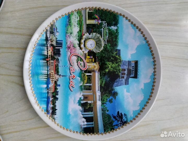 Тарелки настенные сувенирные