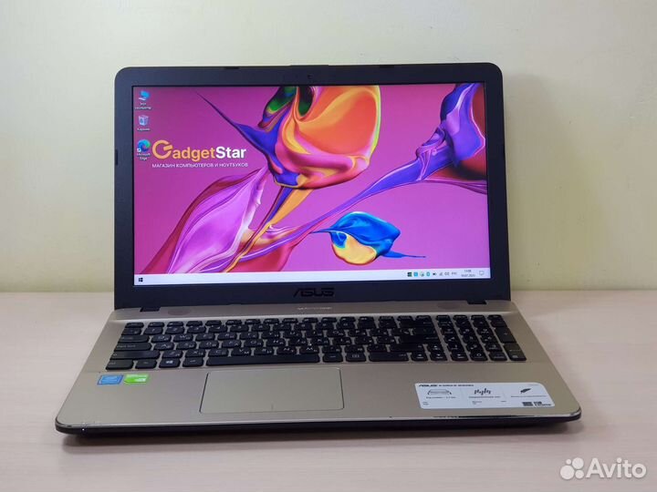 Ноутбук Asus 4 ядра, GeForce, SSD 256