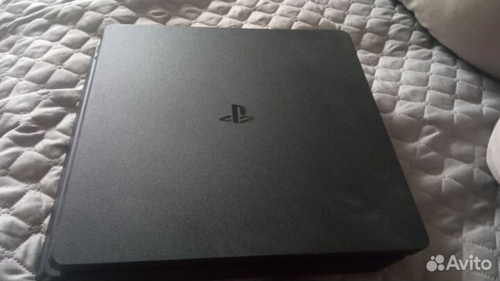 Sony PS4 slim 1tb
