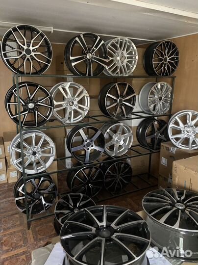 Roadmarch Snowrover 989 205/75 R16C 110R