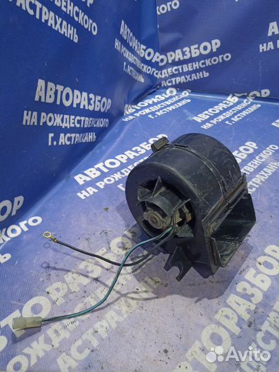 Моторчик печки Ваз Лада 2114 хэтчбек 11183 2009