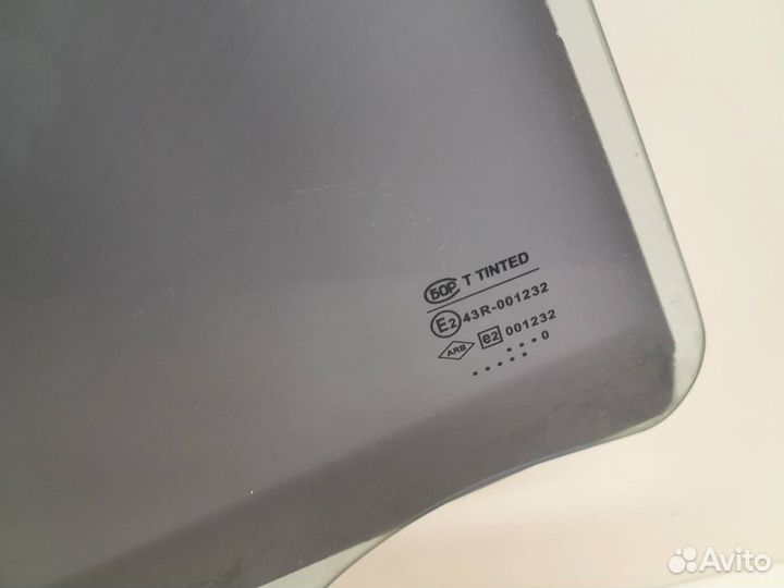 Стекло двери задней правой Renault Logan 1 2005-20