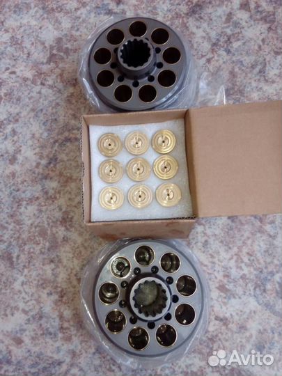 Запчасти насоса Hyundai R250LC-7 (K3V112DT)