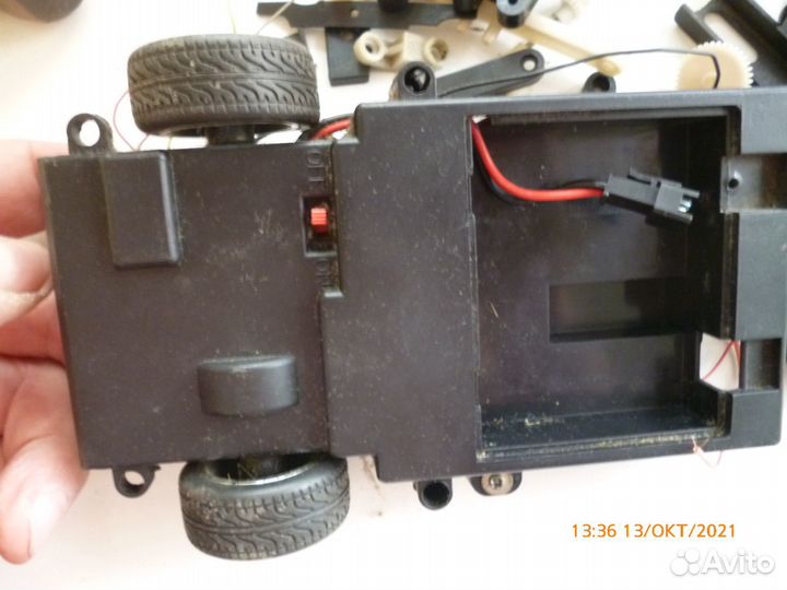 Запчасти от эл.машинки