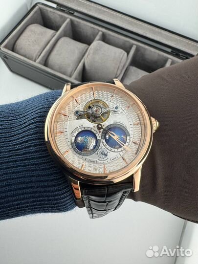 Часы Montblanc Collection Villeret Tourbillon