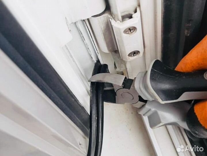 Ремонт пластиковых окон Регулировка окон дверей