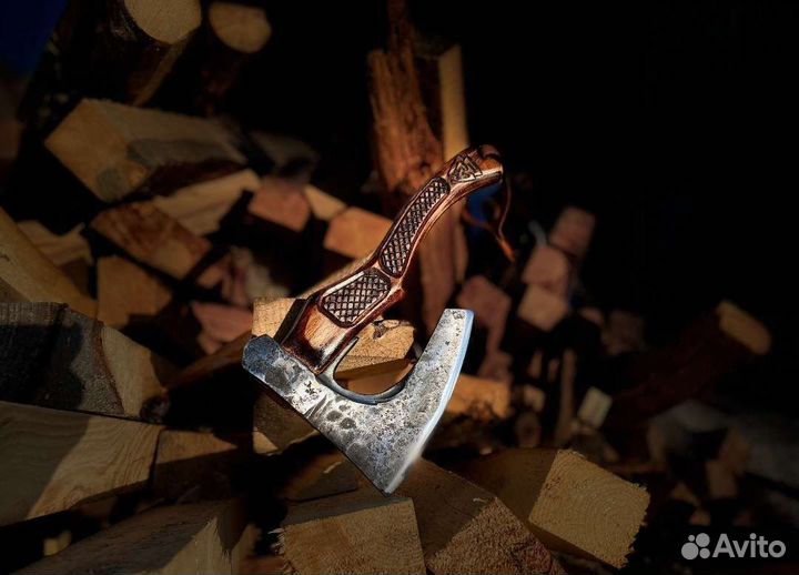 Топор кованый Бородач