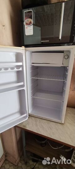 Холодильник бу маленький