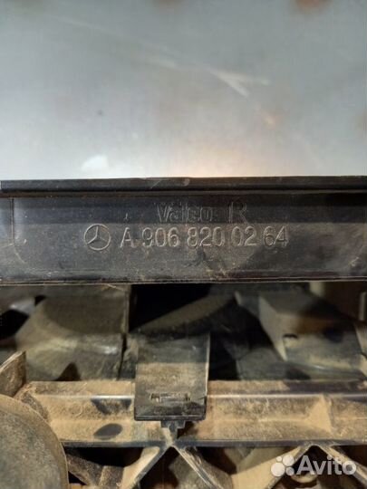 Фонарь задний правый Mercedes Sprinter W906 OM651