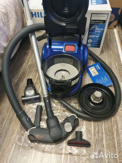 Пылесос Philips FC8952/01 AquaAction